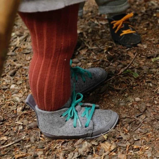 Lieblinge ökologische Lauflernschuhe schadstofffrei FILZBOOTIES für Laufstarter #farbe_grau