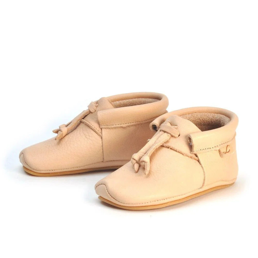 Sissi Rasche | Limited Edition Lauflernschuh natur Paar Ansicht