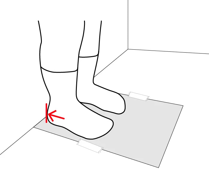 Lieblinge Messanleitung - Schritt 2: Die Ferse fest an die Wand anstellen