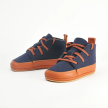 Lieblinge ökologische Barfußschuhe  fürLauflerner schadstoffgeprüft FILZBOOTIES  sind aus Wollfilz und NAturleder, Made in Berlin by Experts. #farbe_navy