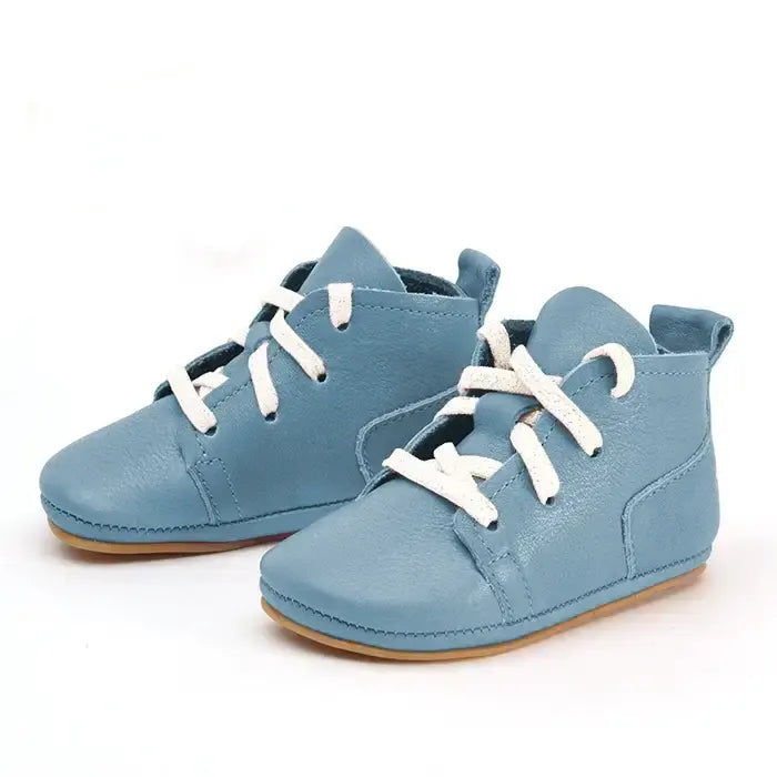 Lieblinge ökologische  Lauflernschuhe schadstofffrei DESERTBOOTS für Laufstarter #farbe_hellblau